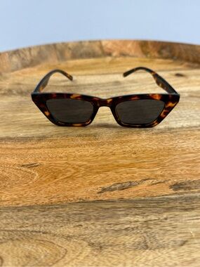 Y2K Tortoise Cat Eye Rectangle Sunglasses Retro Fashion Shades